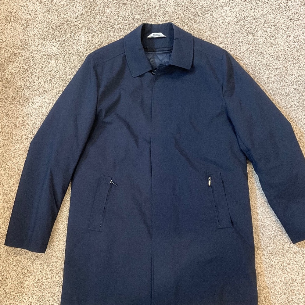 Navy blue men’s Cardinal of Canada coat